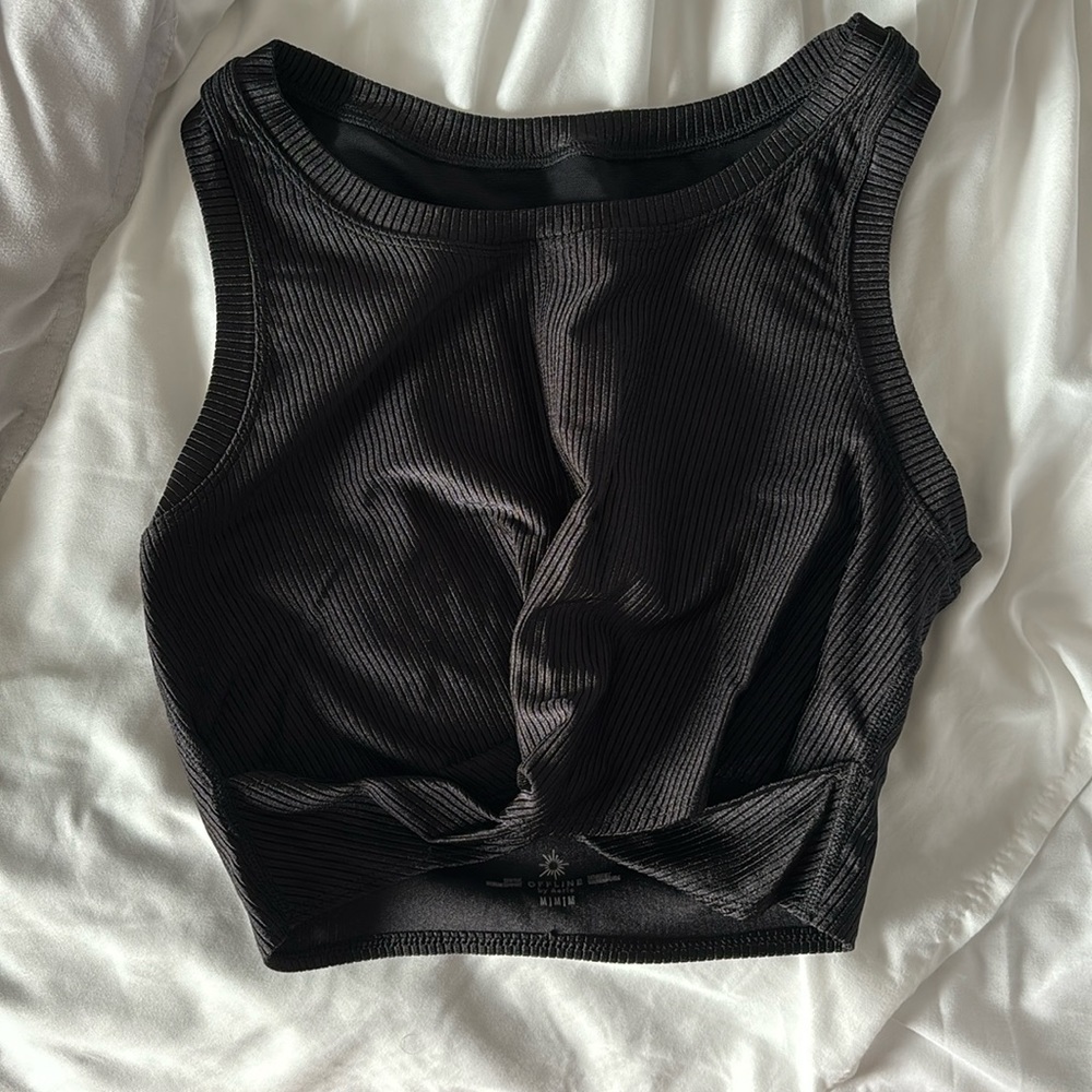 Black medium Aerie workout top